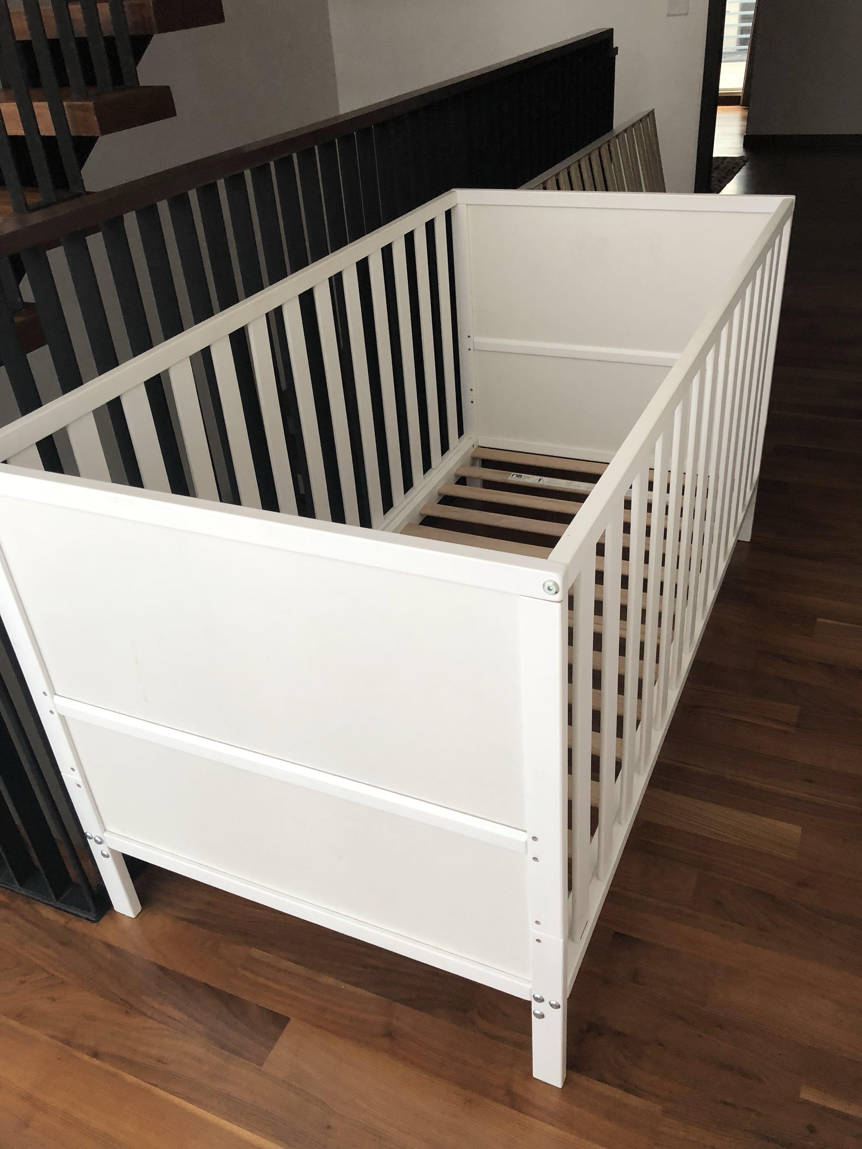 Mothercare Apsley Cot Bed (Reduced to clear), Babies & Kids, Baby