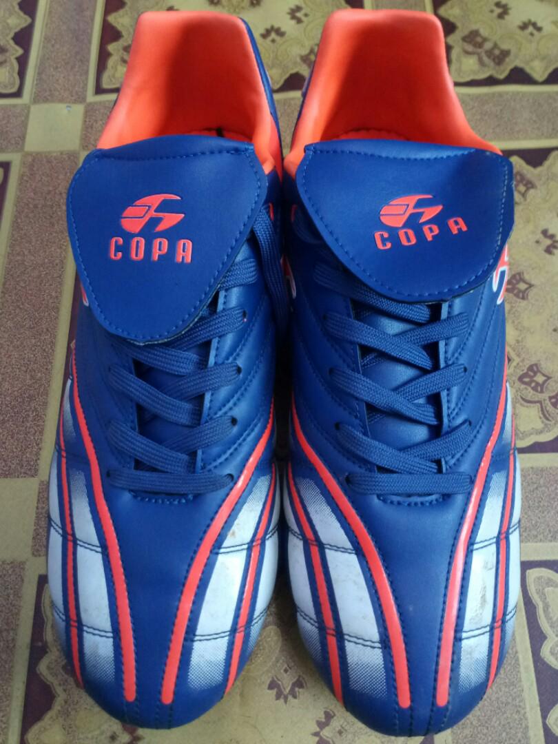 kasut bola copa