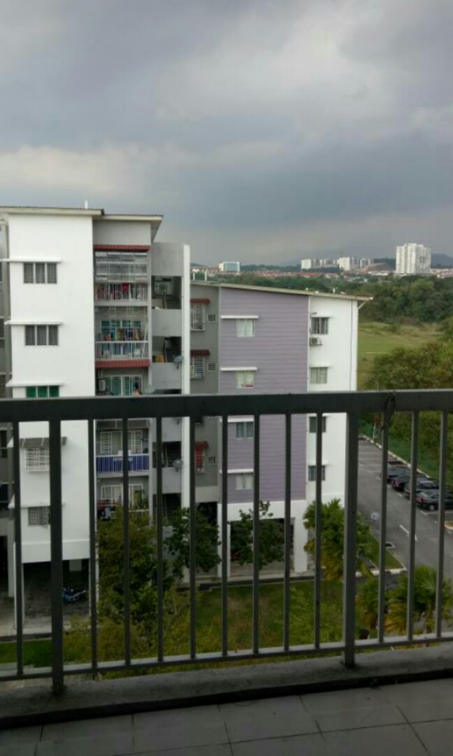 Pangsapuri Damai Residensi Sek 4 Bangi Property Rentals On Carousell