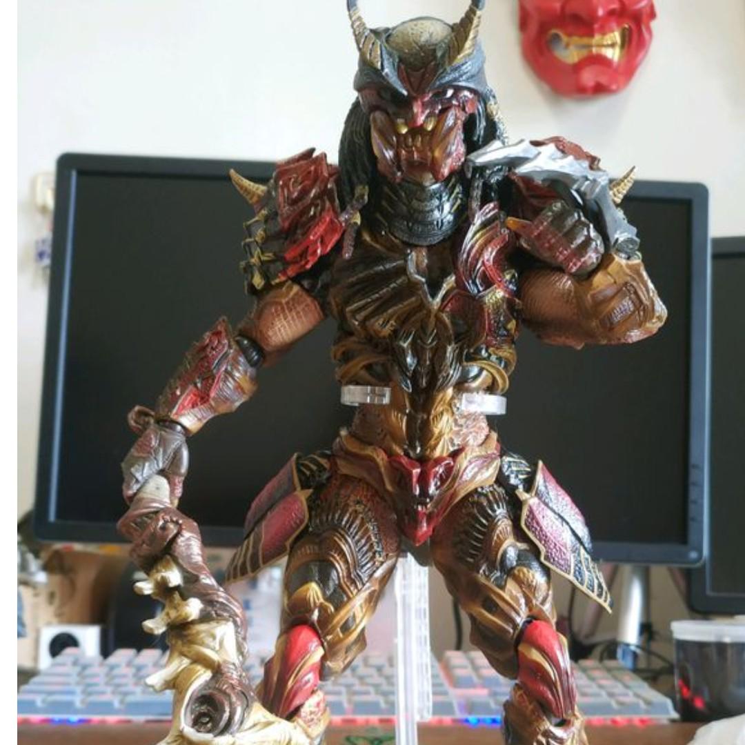 Play arts kai predator hot sale bootleg