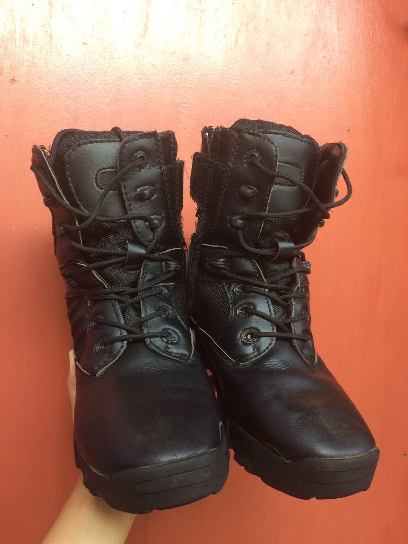 Sepatu Pdl Delta Fesyen Wanita Sepatu Di Carousell