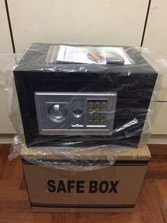 Safe Box - Digital