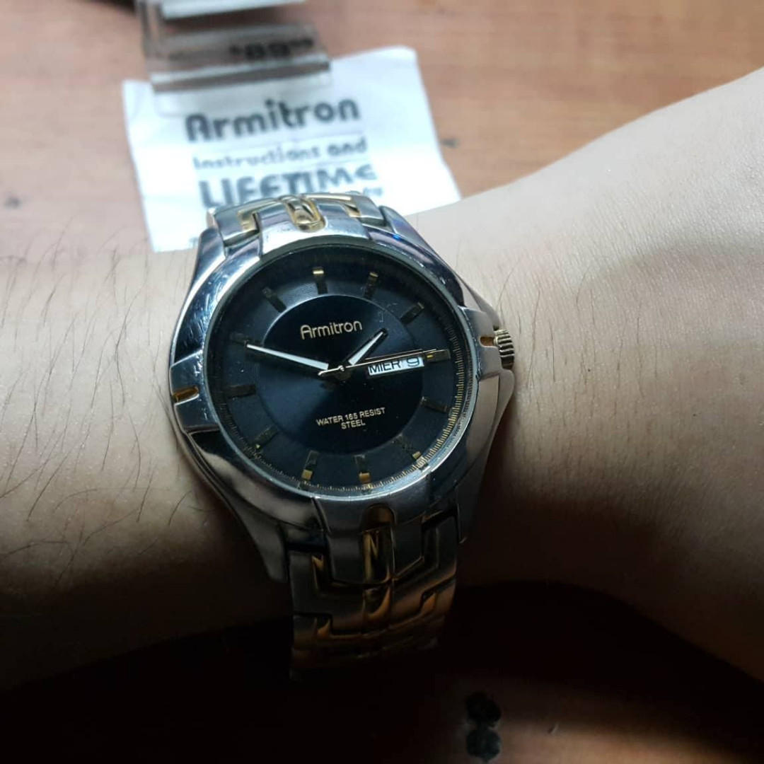 Reloj armitron water 165 resist quartz cheap