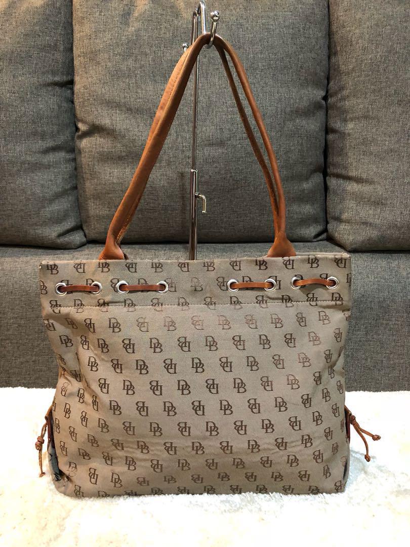 Dooney & bourke canvas handbags top