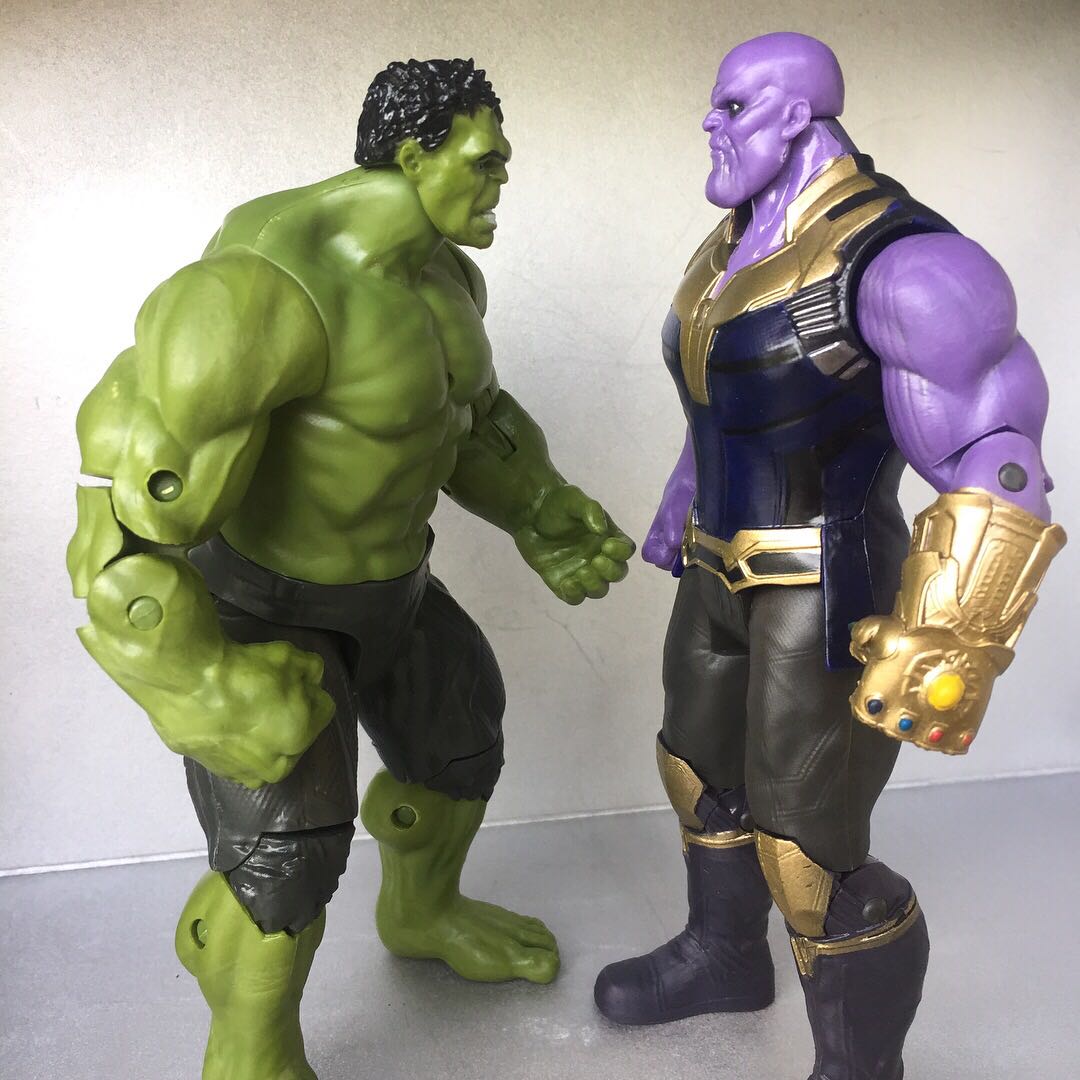 Avengers Infinity War Hulk And Thanos Action Figure Toys Games Toys On Carousell