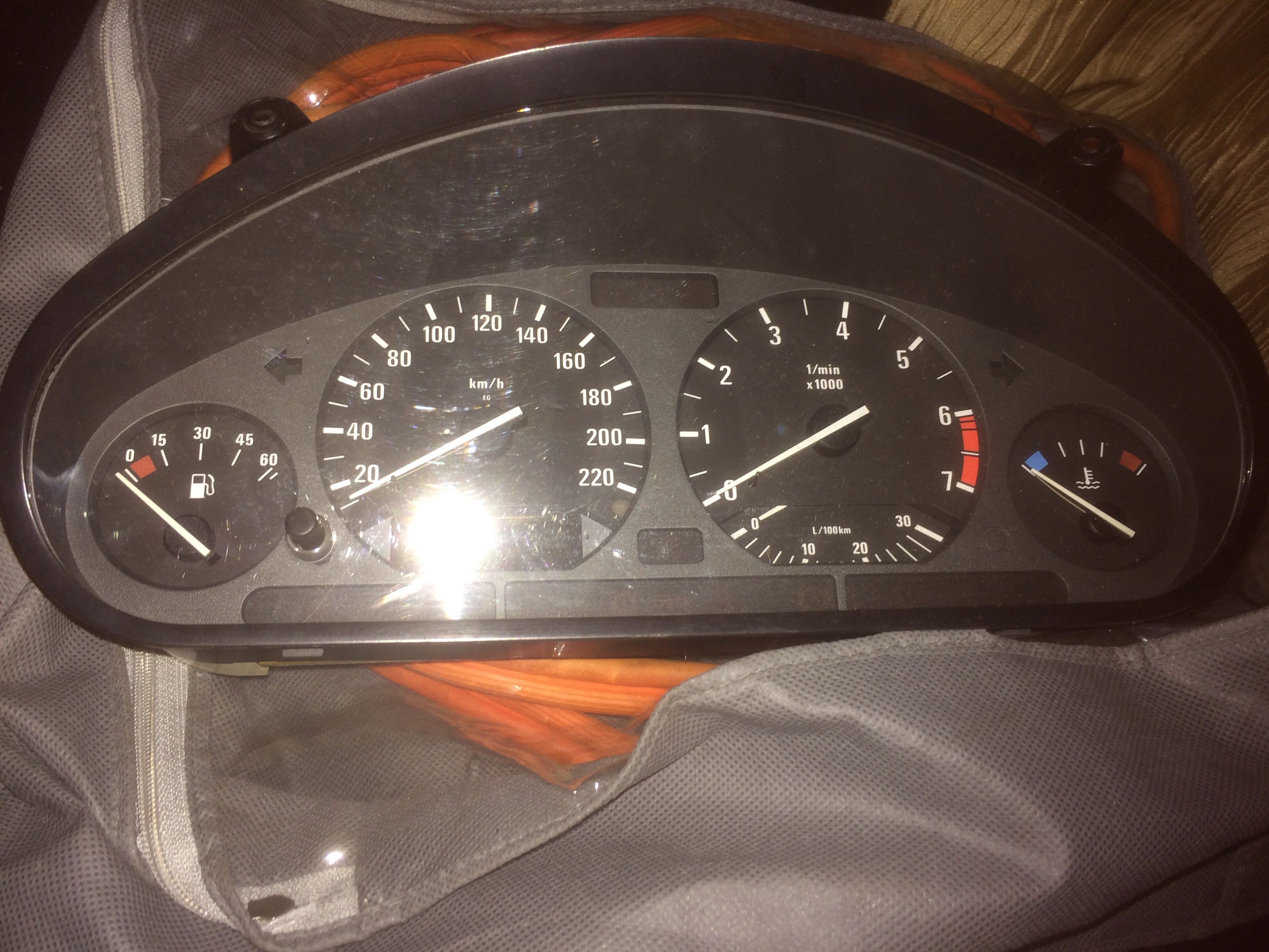 E36 instrument online cluster
