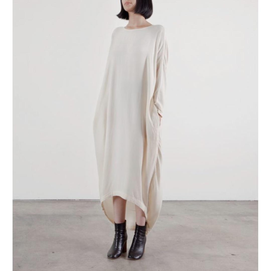 Brand new Black Crane Cocoon dress Women s Fashion Dresses