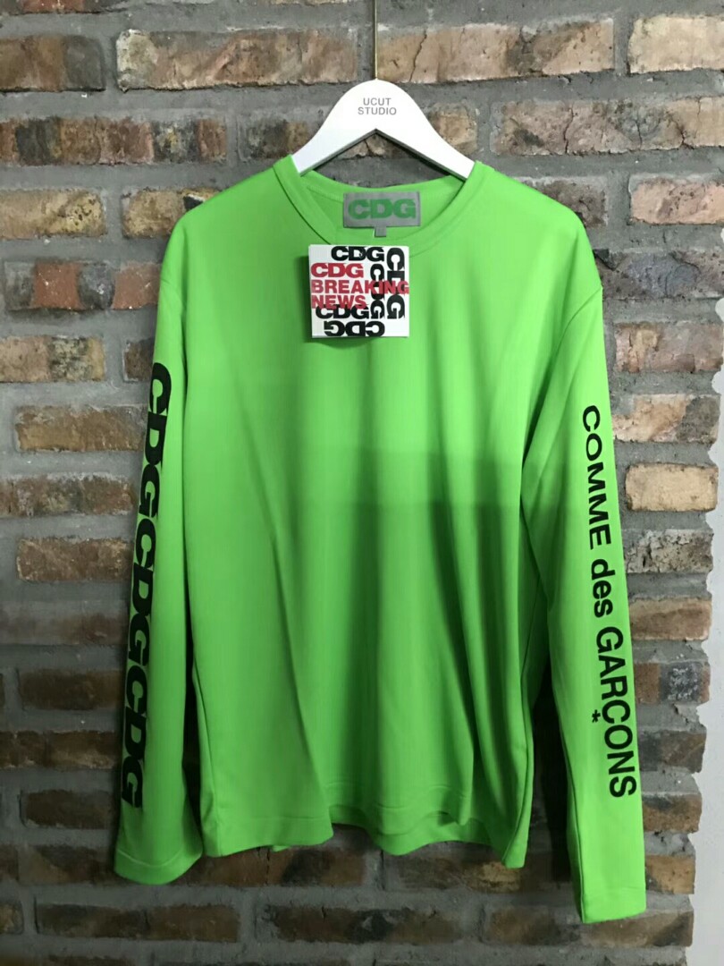 Cdg breaking best sale news long sleeve