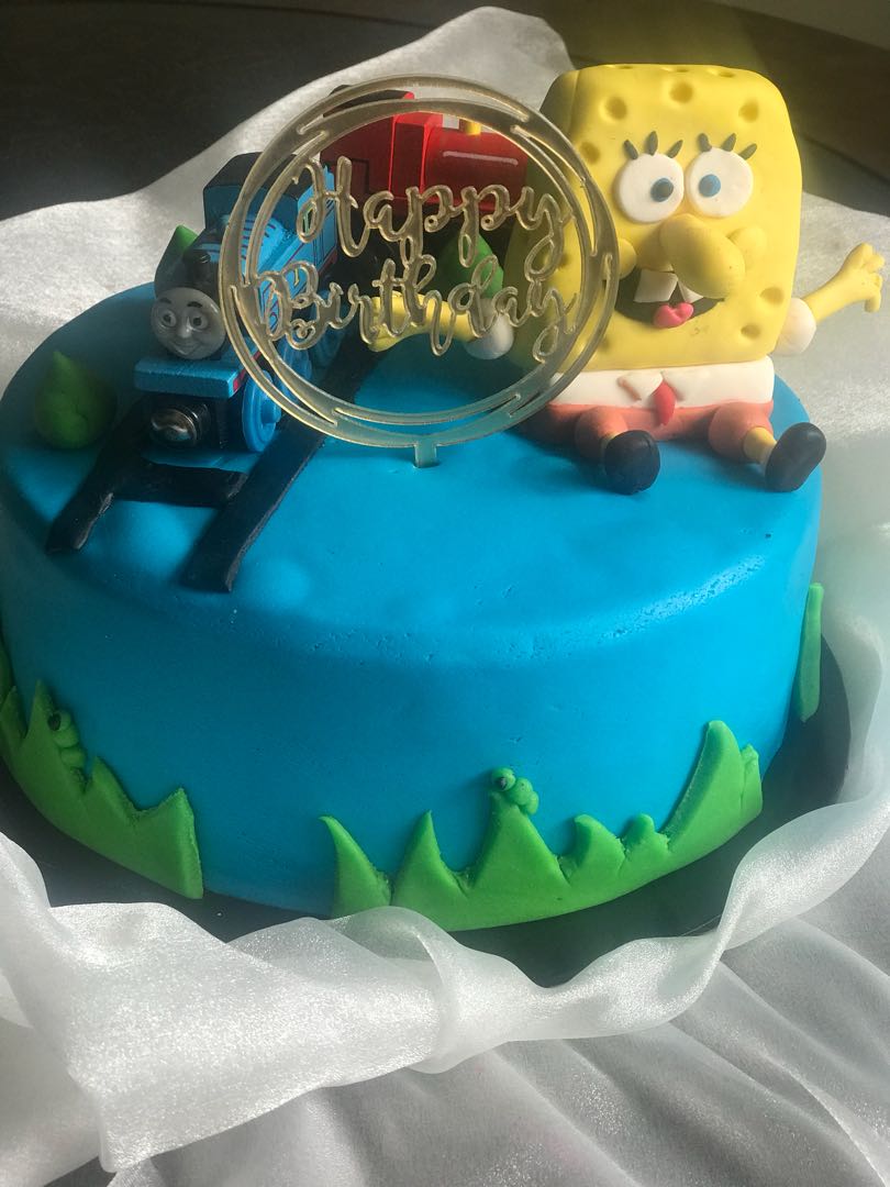 Fondant Cake, Food & Drinks, Homemade Bakes on Carousell