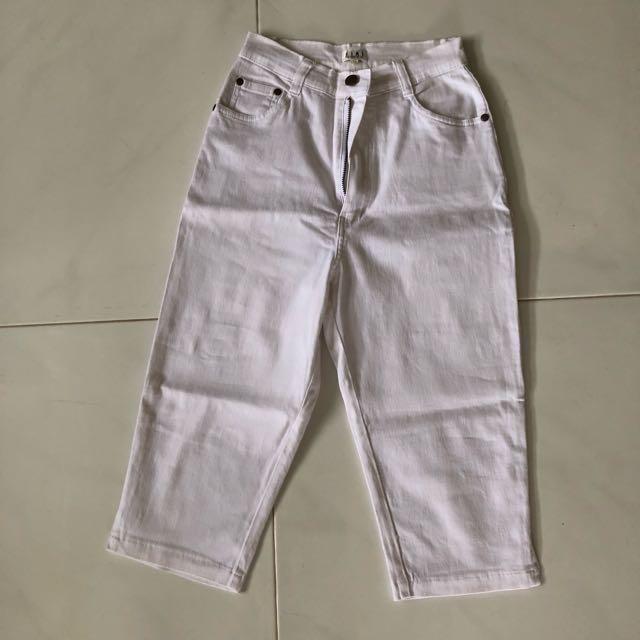 high waisted three quarter length jeans