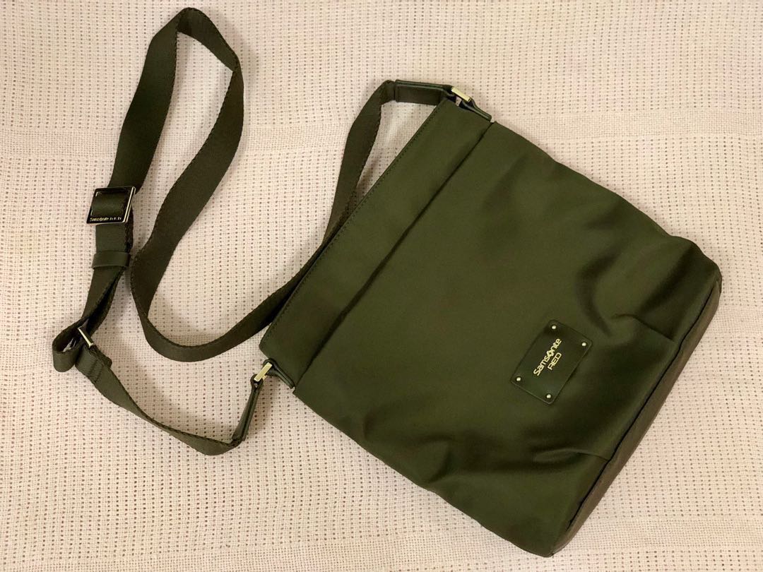 samsonite sling