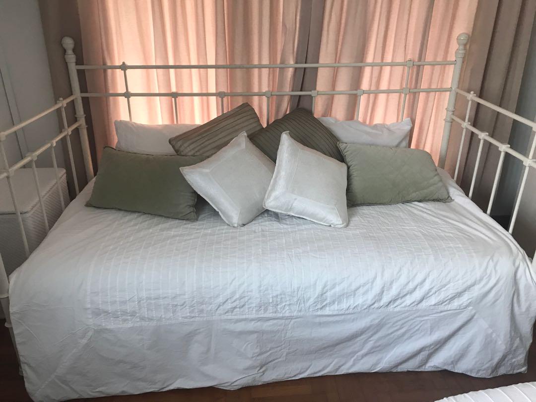 Twin Ikea Tromsnes White Day Bed With Trundle Furniture Beds Twin Ikea Tromsnes White Day Bed With