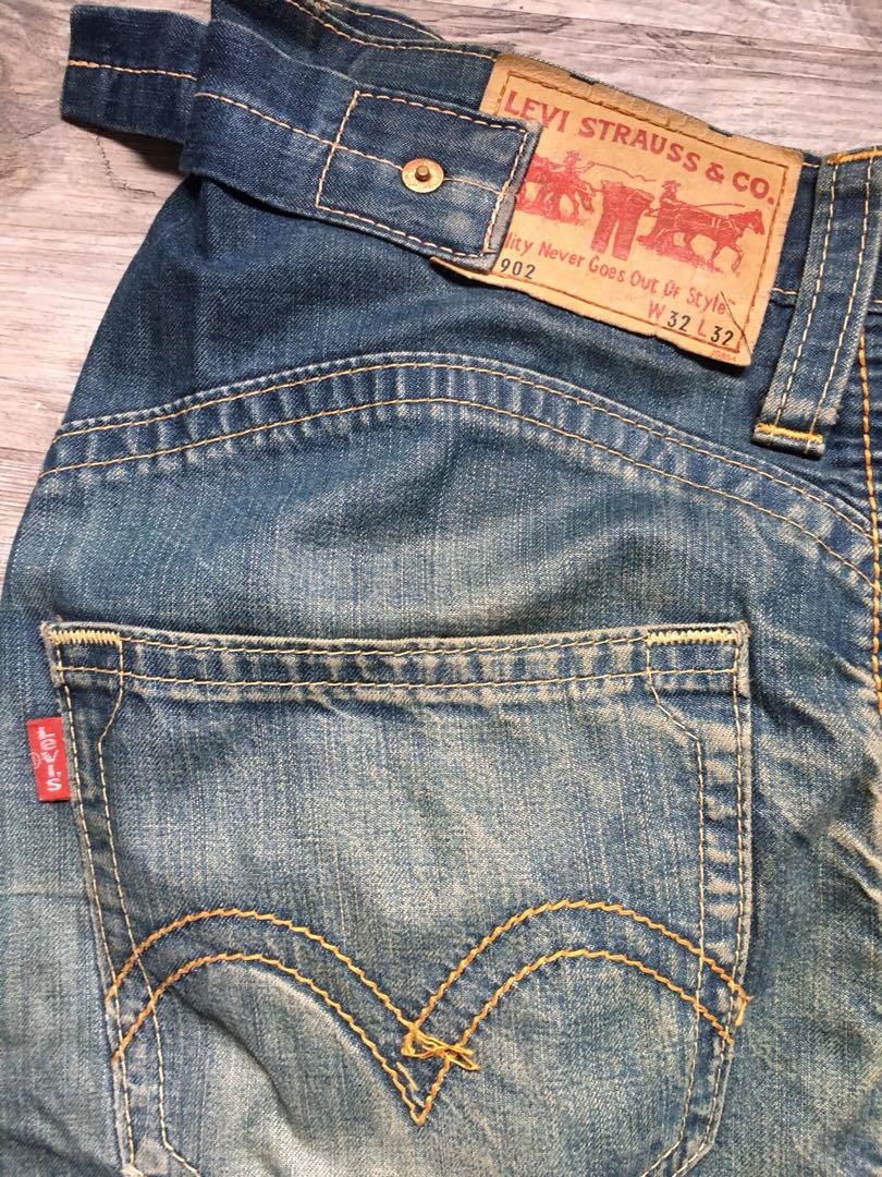 levis 902 jeans