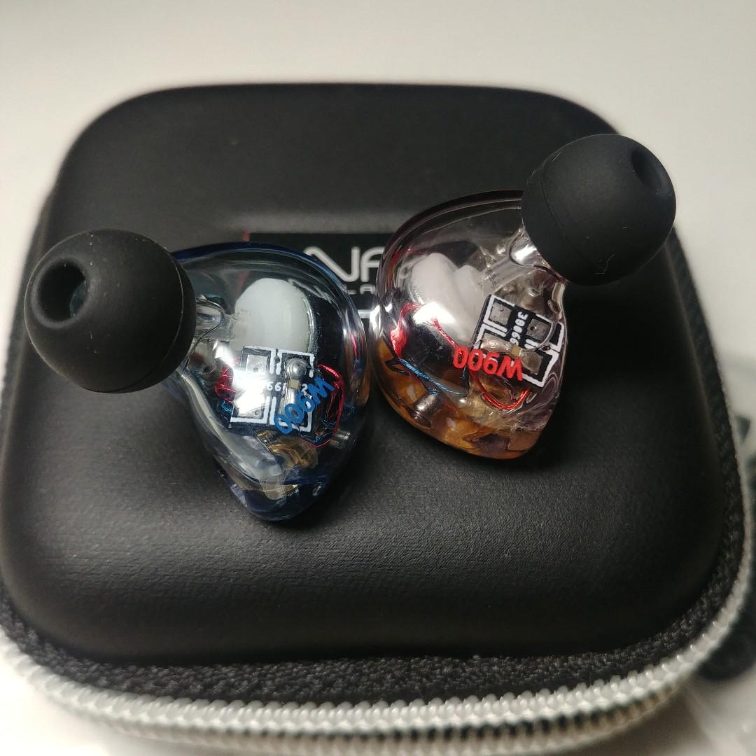 Aaw W900 Universal Iem, Audio, Other Audio Equipment on Carousell