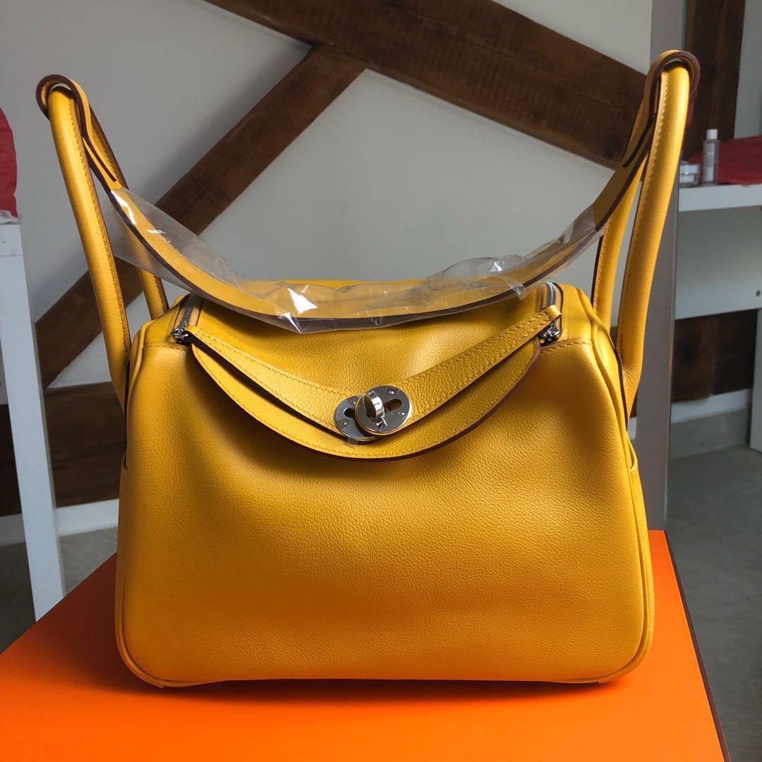 Hermes Lindy 26 Yellow Quality Ori Leather Dimension 26cm …