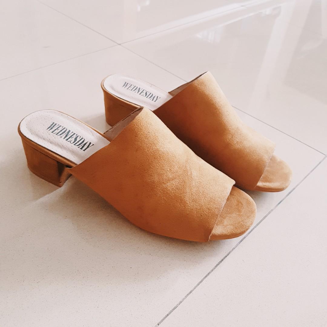 Caramel brown faux suede block heel 