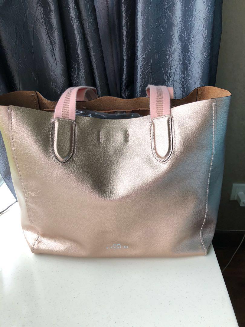 Coach derby tote rose gold hot sale