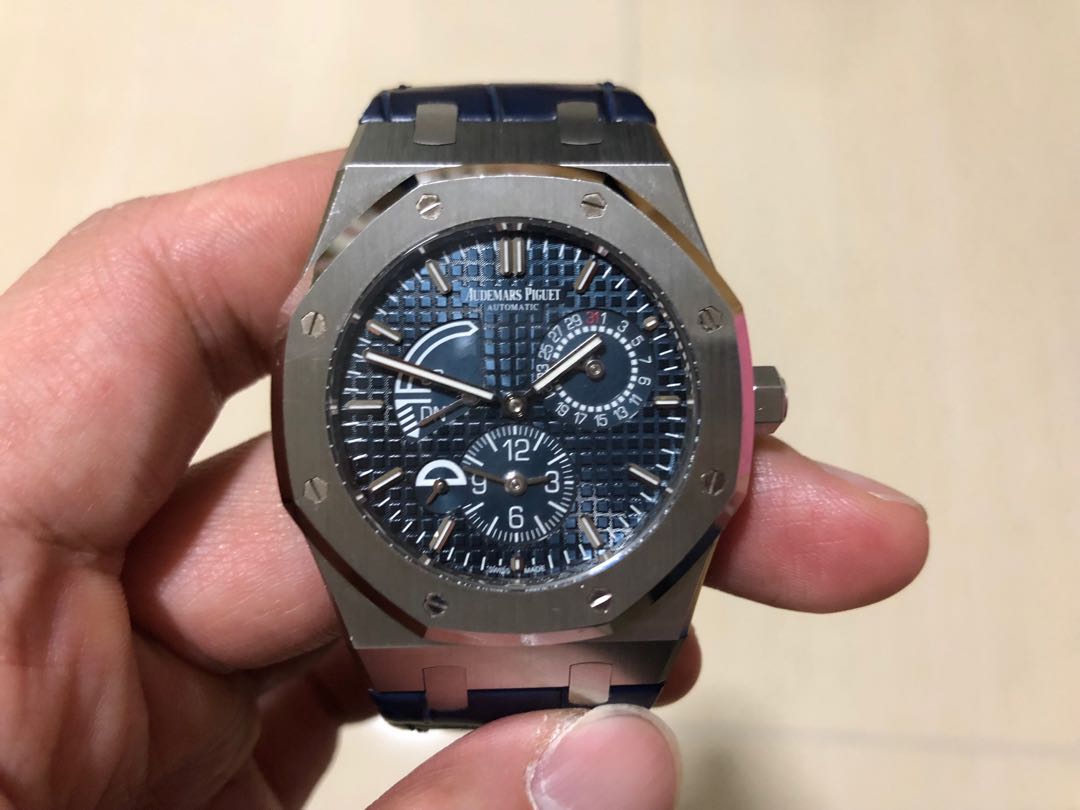 Royal oak shop dual time discontinued