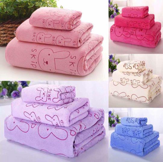 Cotton Towel Set (Category: Bath) located in Quezon City. Submitted by tinskizarsari (Listing ID 184078461, Image 1). Description: .