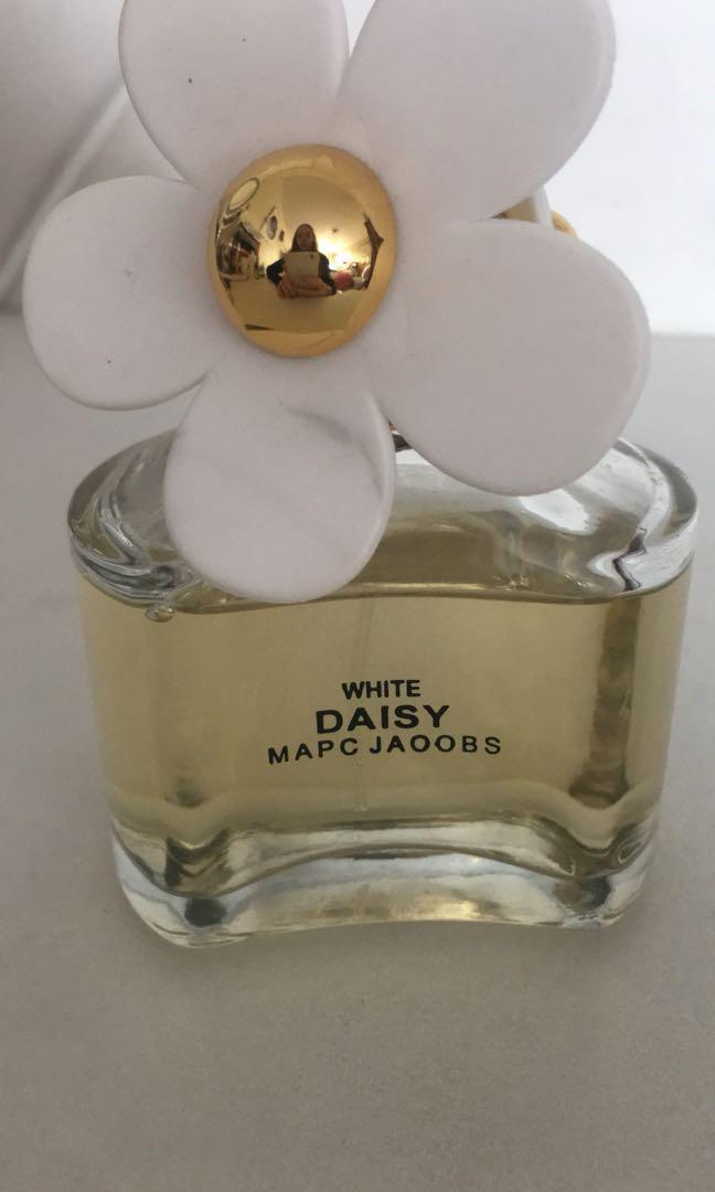 Fakespot  Marc Jacobs Daisy Eau So Fresh Eau D Fake Review