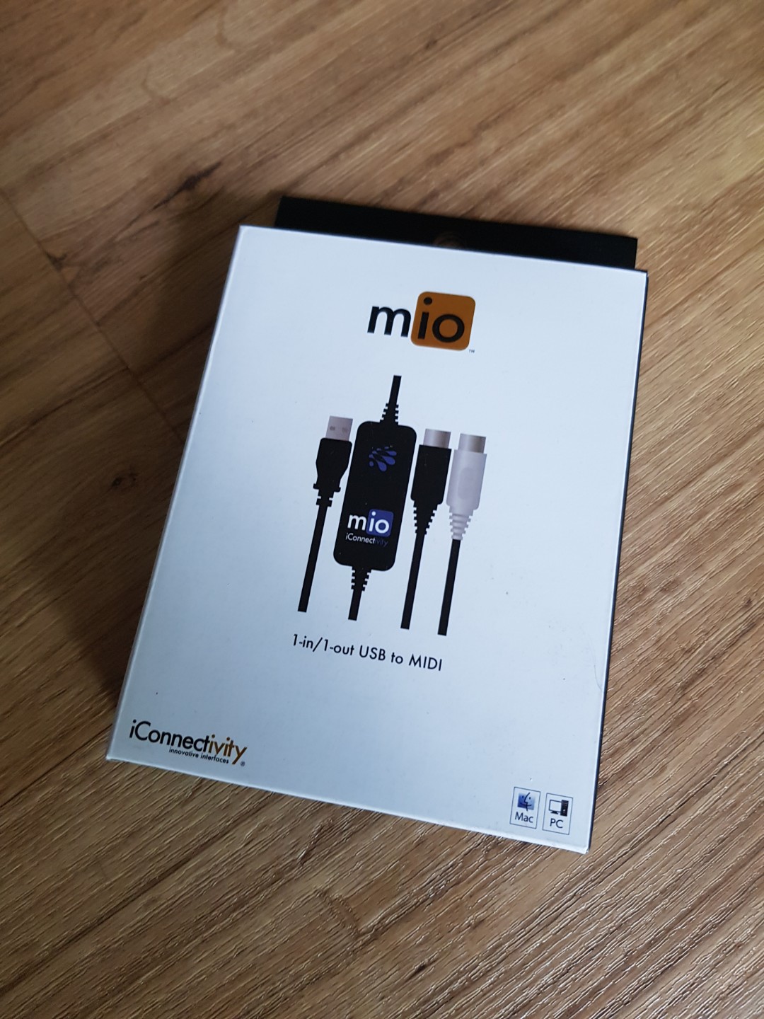 iConnectivity mio MIDI to USB interface, Music & Media, Music
