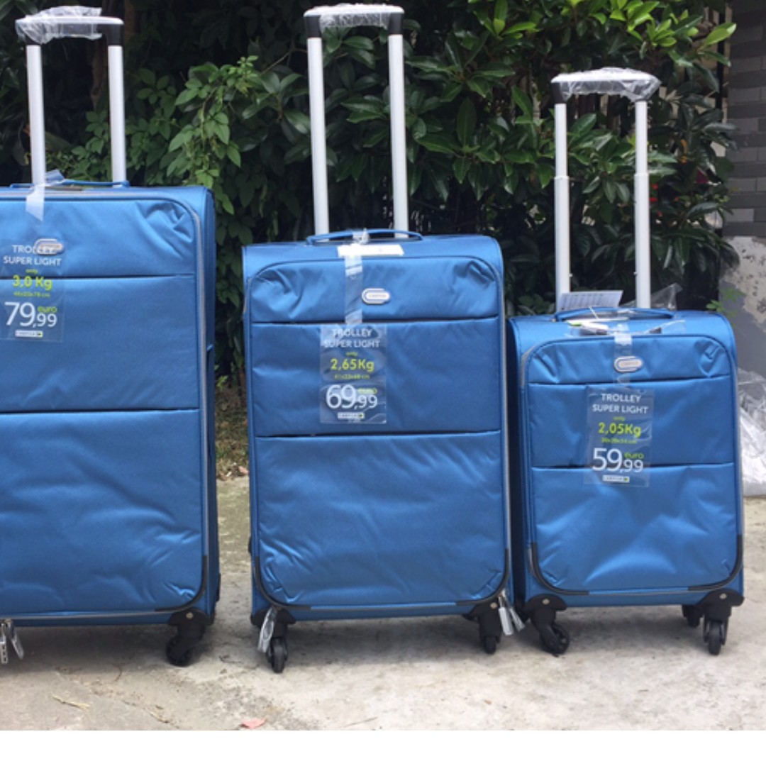 Italy Carpisa ultra light weight luggage 20