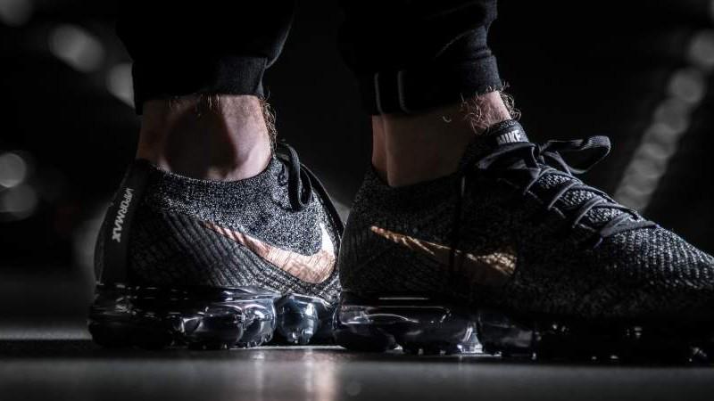 Nike Air VAPORMAX Flyknit EXPLORER Black Rose Gold Men s Fashion