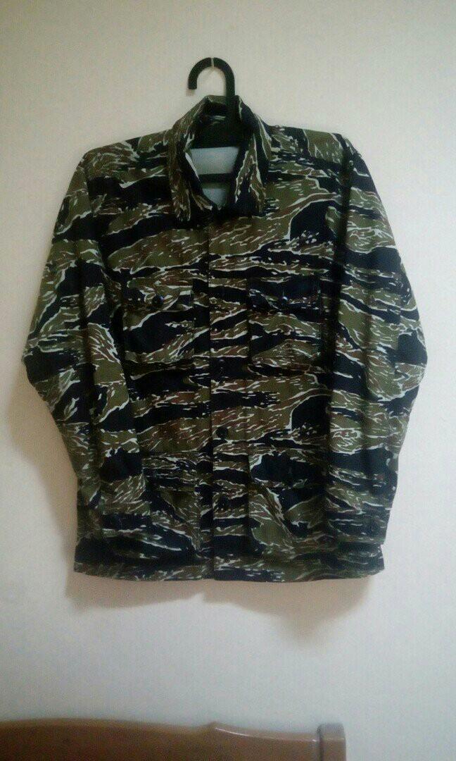 Semi cheap parka camo