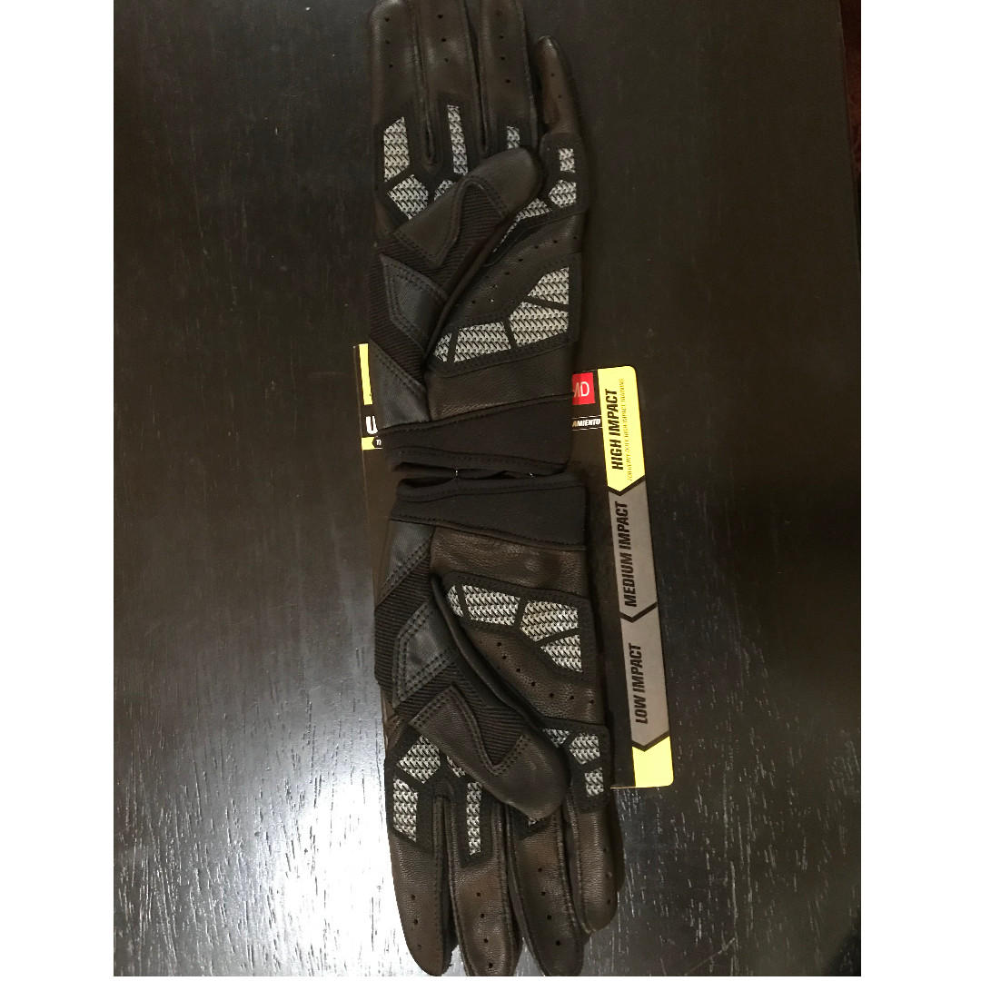 Men's ua renegade gloves sales