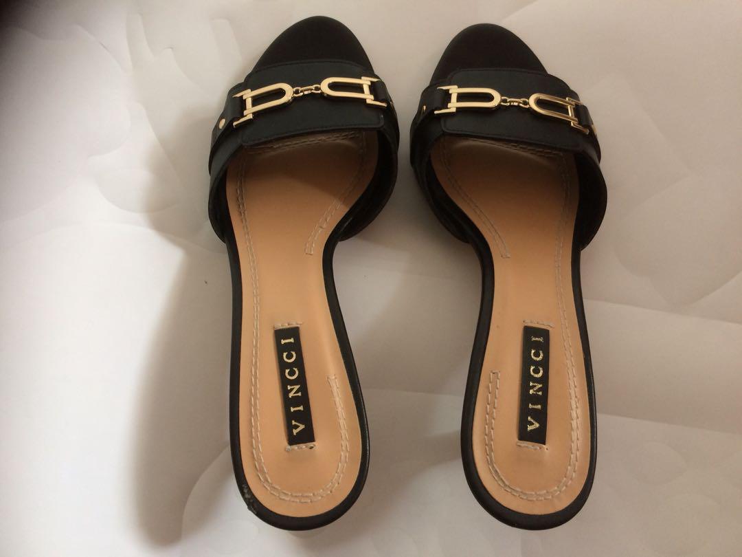 Vincci shoes, Women's Fashion, Footwear, Sandals on Carousell