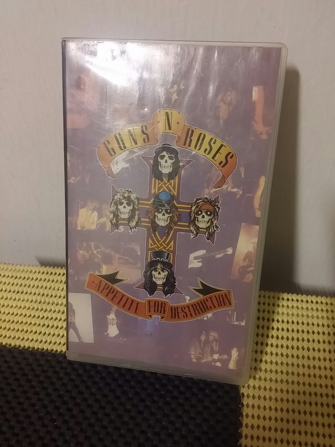 Vintage Vintage Video Cassette Tape VHS Gun N Roses, Music & Media