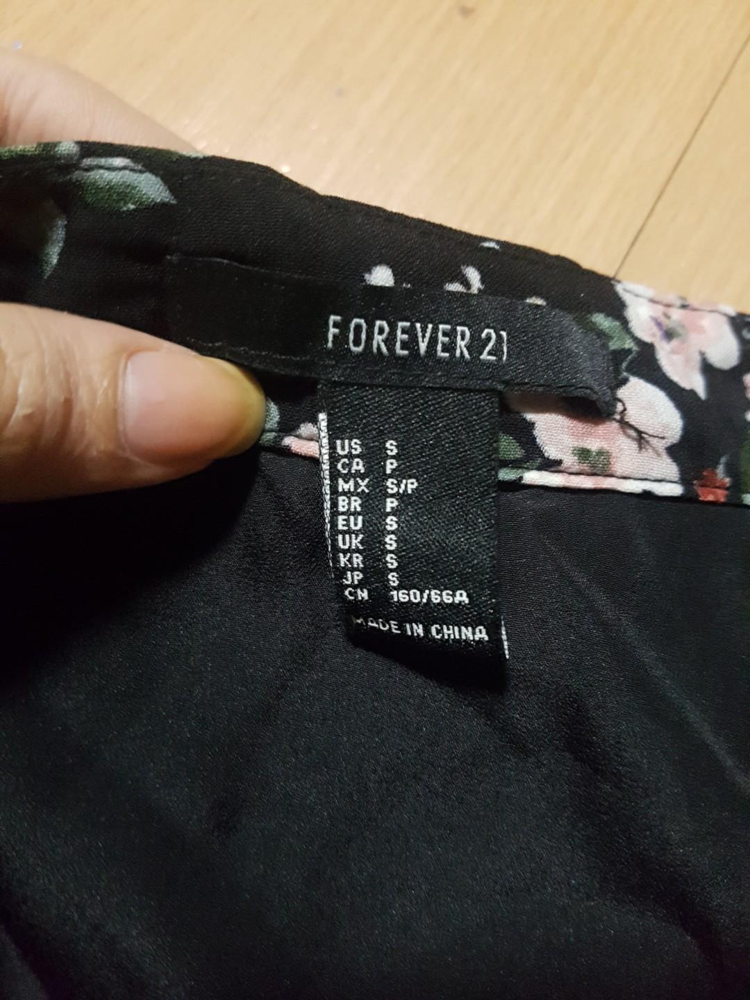Brand New Forever21 Skirt (Category: Skirts) located in Quezon City. Submitted by rdl09 (Listing ID 184351933, Image 3). Description: .