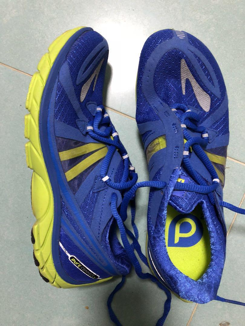 brooks running shoes pure connect