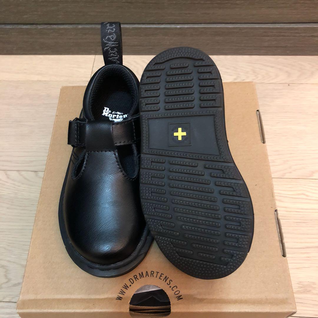dr martens boy shoes