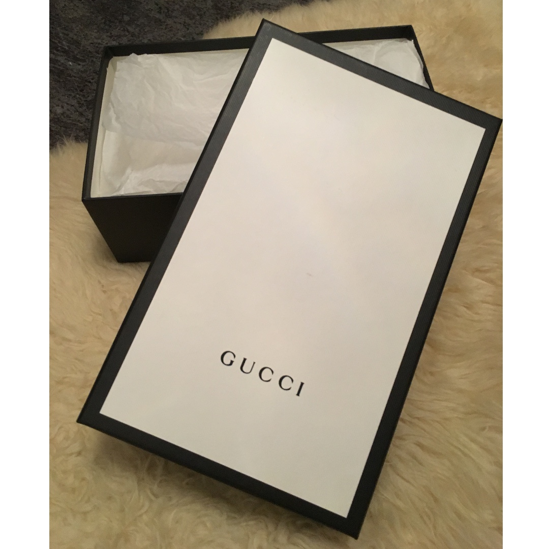 gucci shoes box