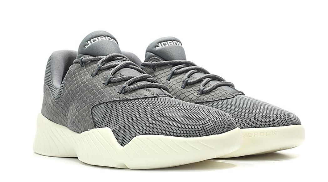 J23 low top