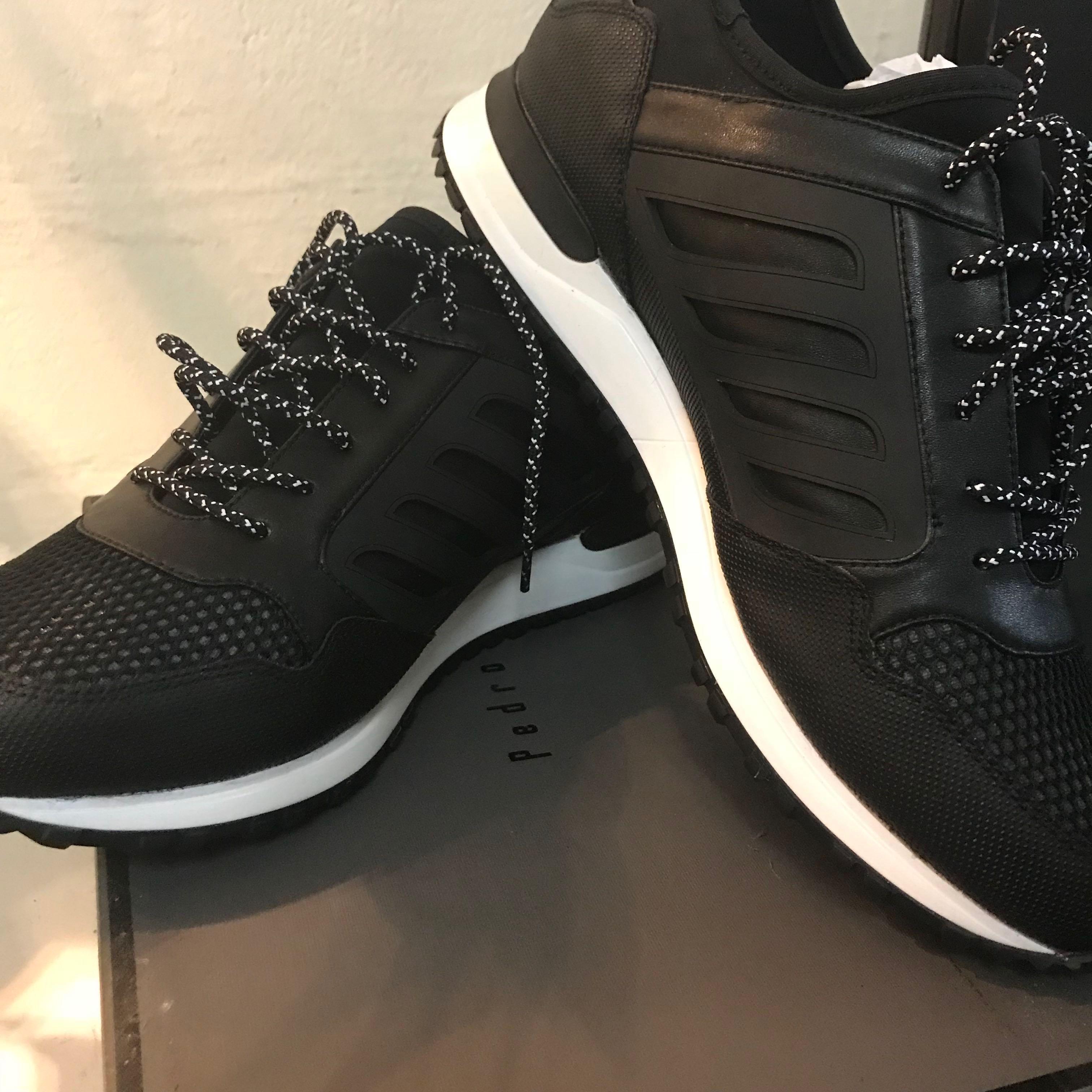 sneakernew