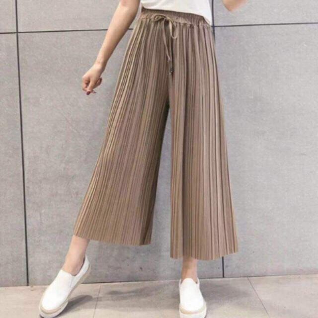 Pleated online square pants
