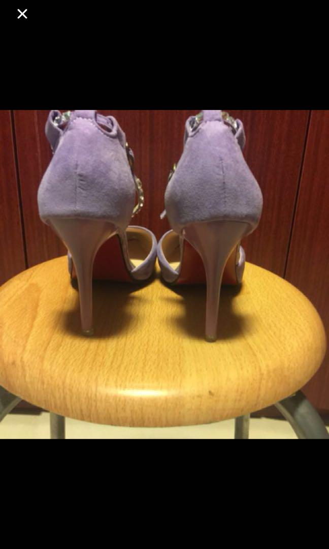 Mauve suede heels store