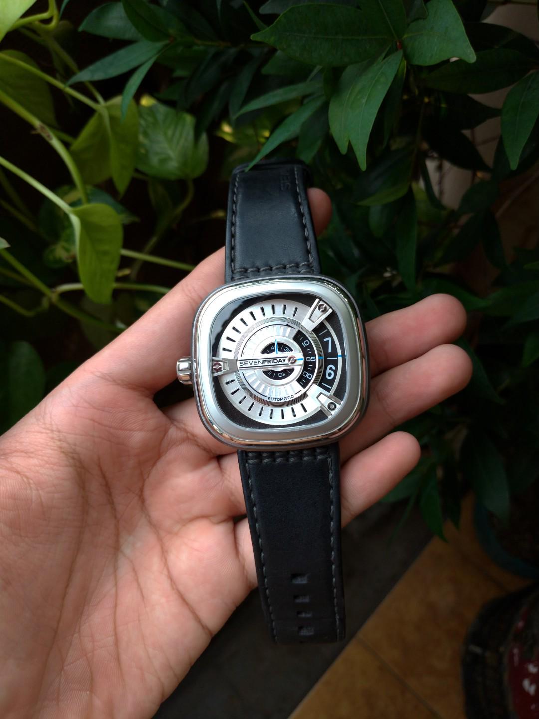 sevenfriday