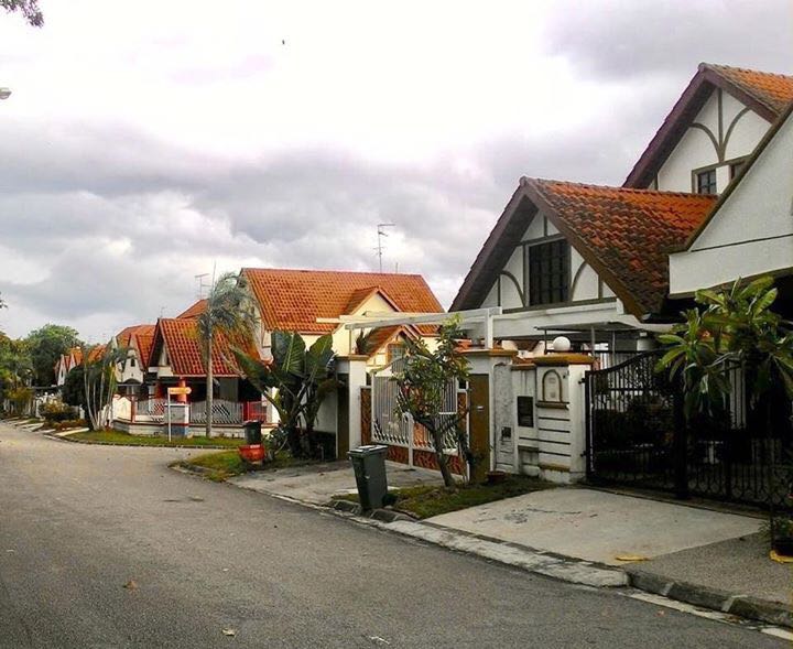 Taman Pelangi Indah, Ulu Tiram, Property, For Sale on Carousell