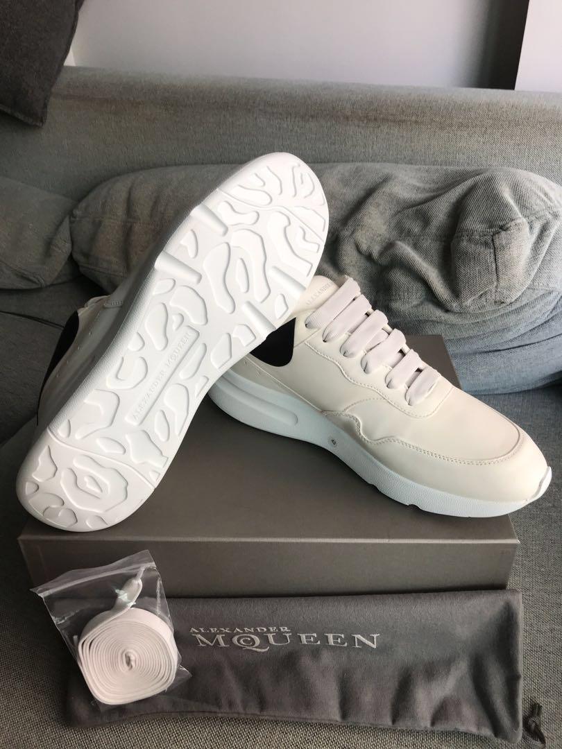 Alexander mcqueen oversized runner white on sale
