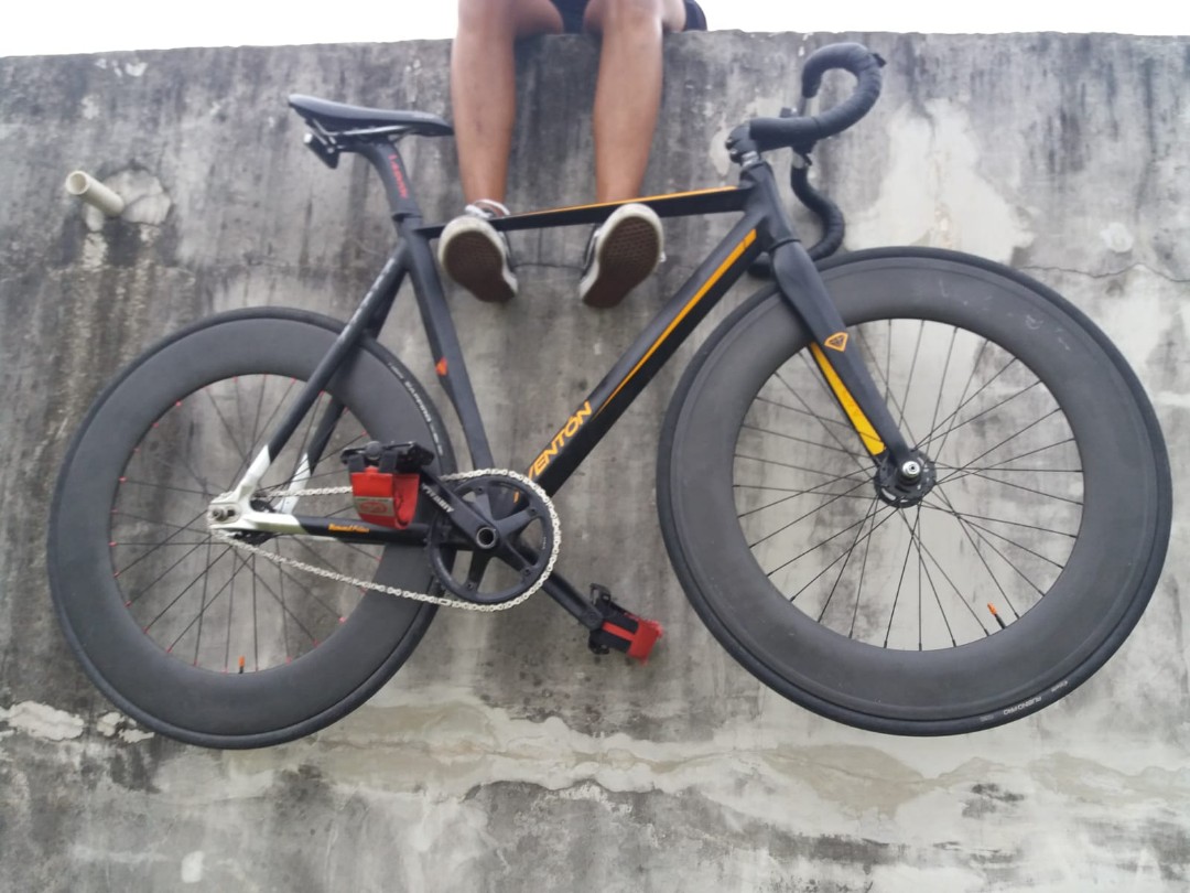 Aventon diamond frameset deals