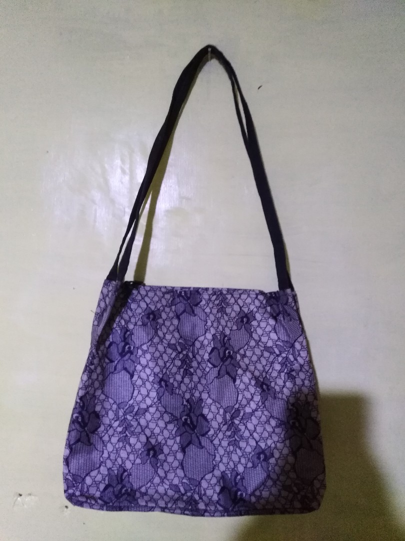 avon tote bag