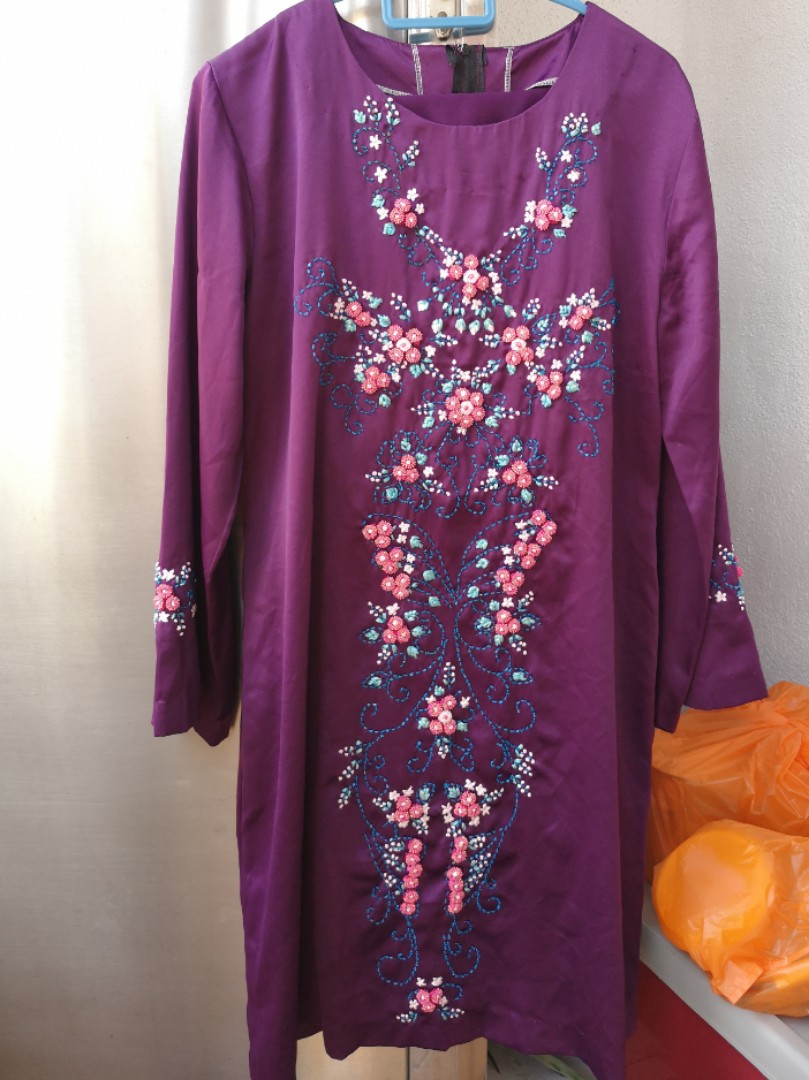 Baju Kurung Sulam Ala Kedah, Women's Fashion, Dresses & Sets ...