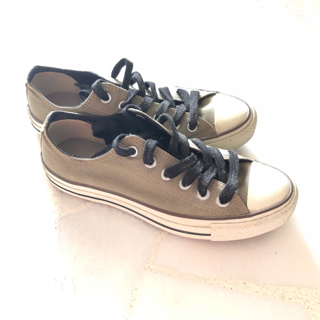 olive green canvas shoes