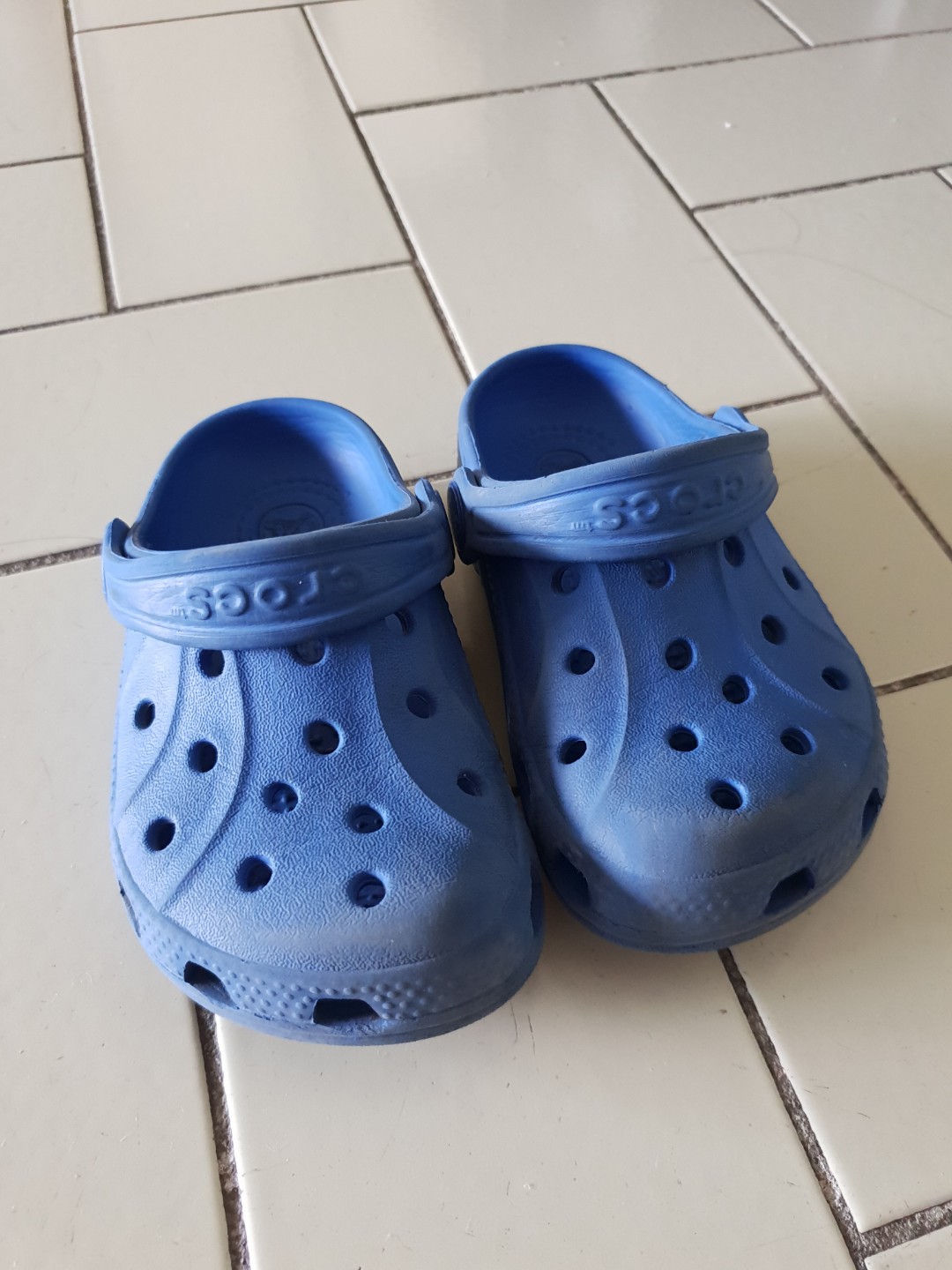 c6 crocs size in cm