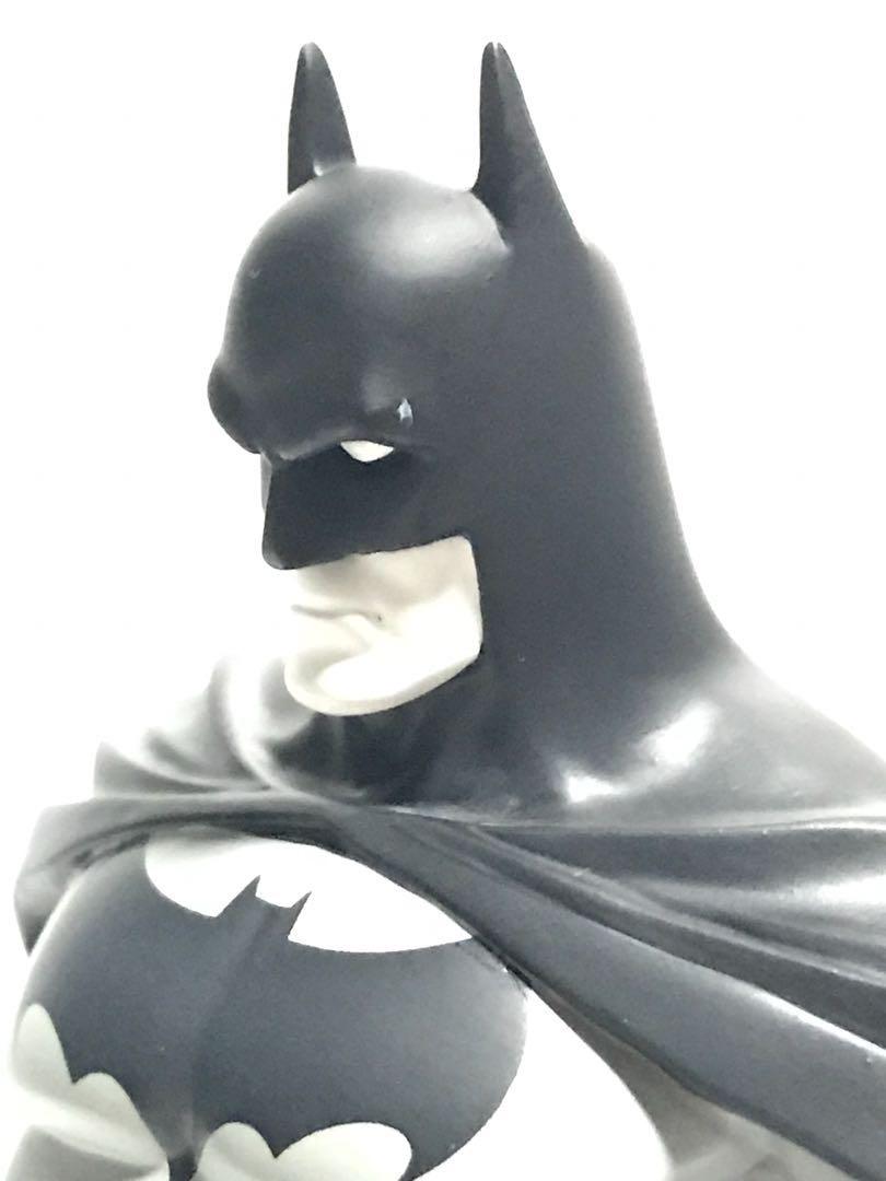 Get Wallpaper Dc Direct Batman Gotham Knight Black White Statue By George For iPhone