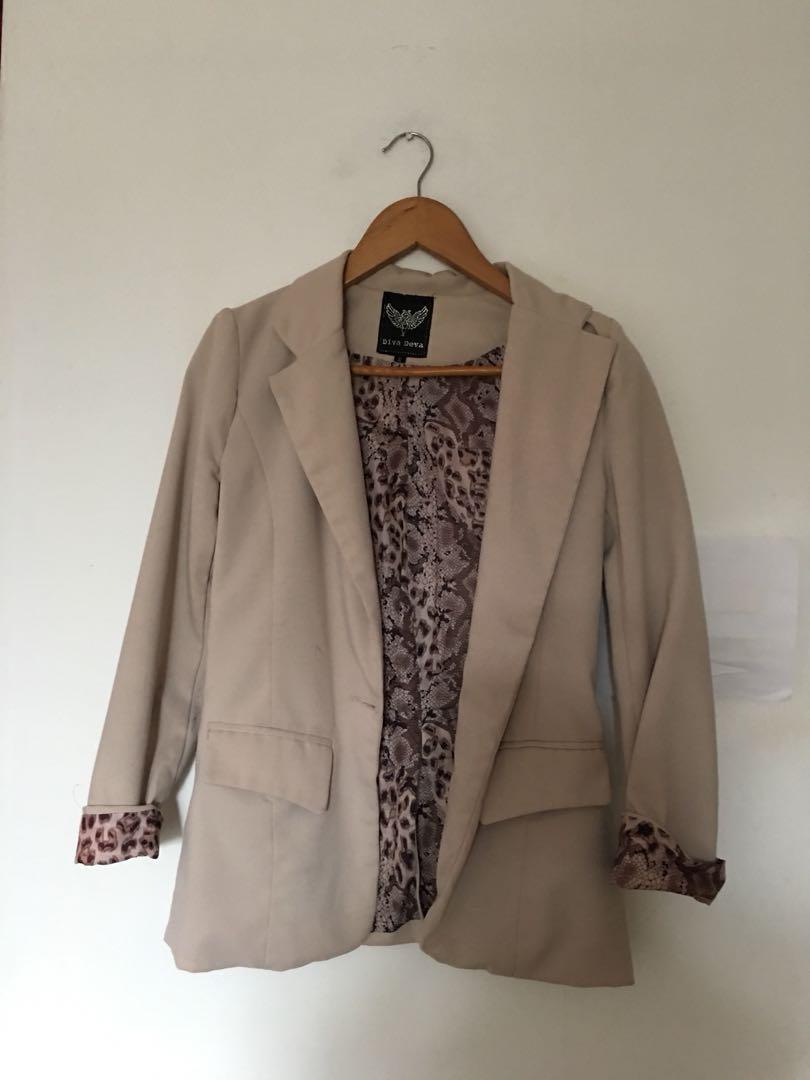 Diva Deva Nude Blazer Women S Fashion Clothes On Carousell