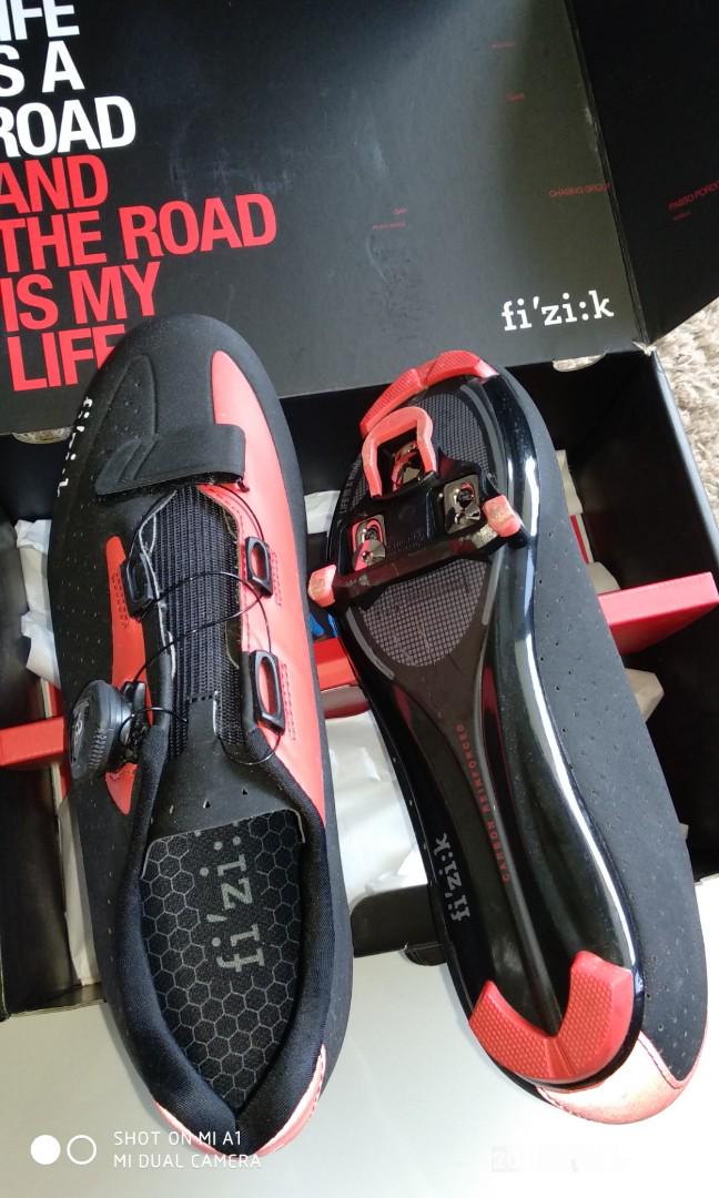 Fizik cycling shoes RB5 2018 Men s Fashion Activewear on Carousell